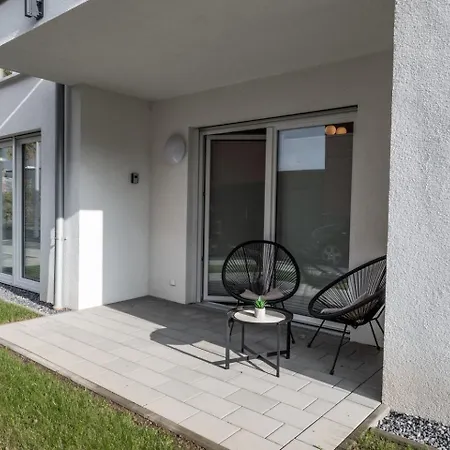 Apartment Lenuel *
