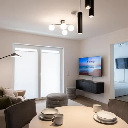Apartament Lenuel *