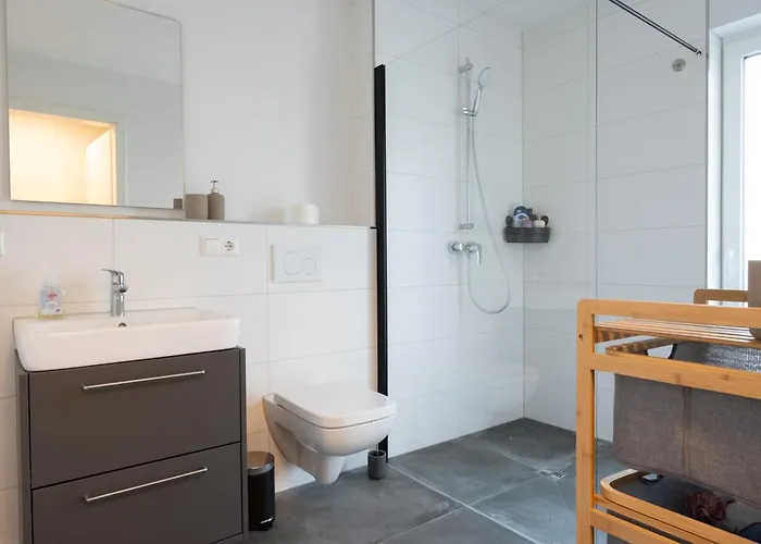 Lenuel * Heinsberg (North Rhine-Westphalia)